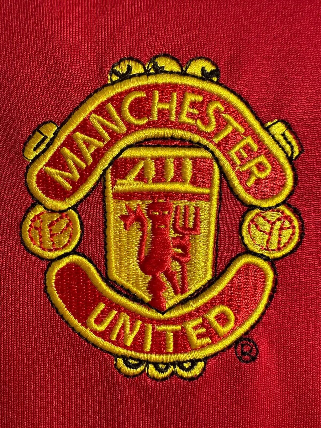 05/06 Manchester United Red long sleeves