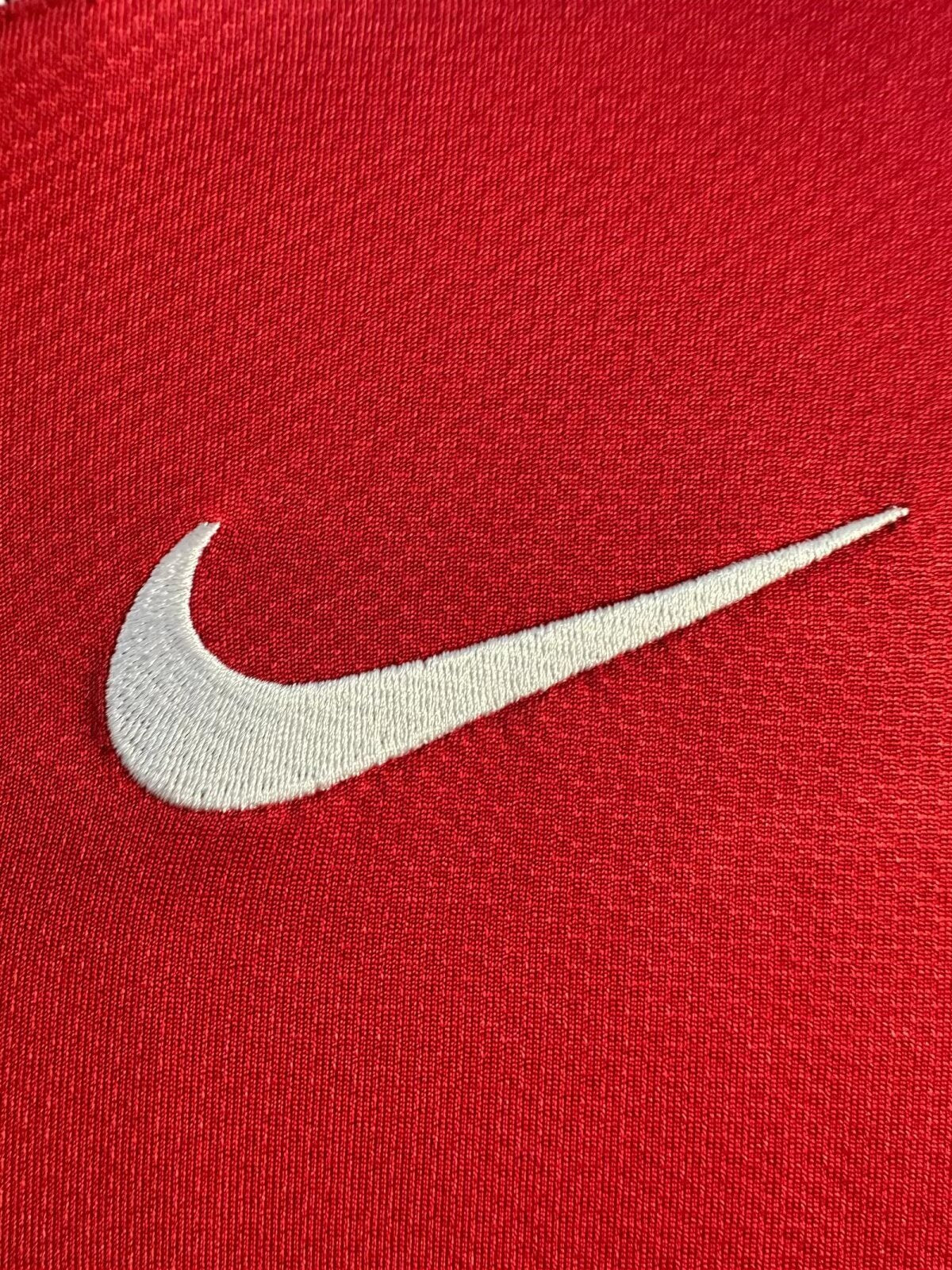 05/06 Manchester United Red long sleeves